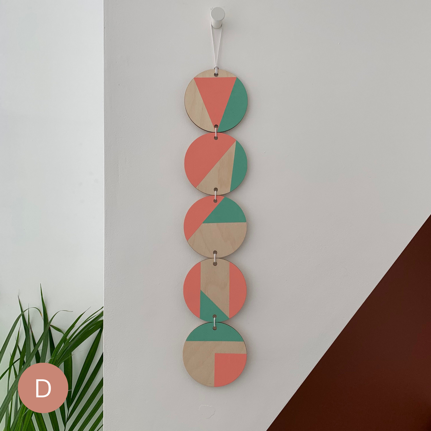 5-Tier Small Wooden Retro Wall Hanging