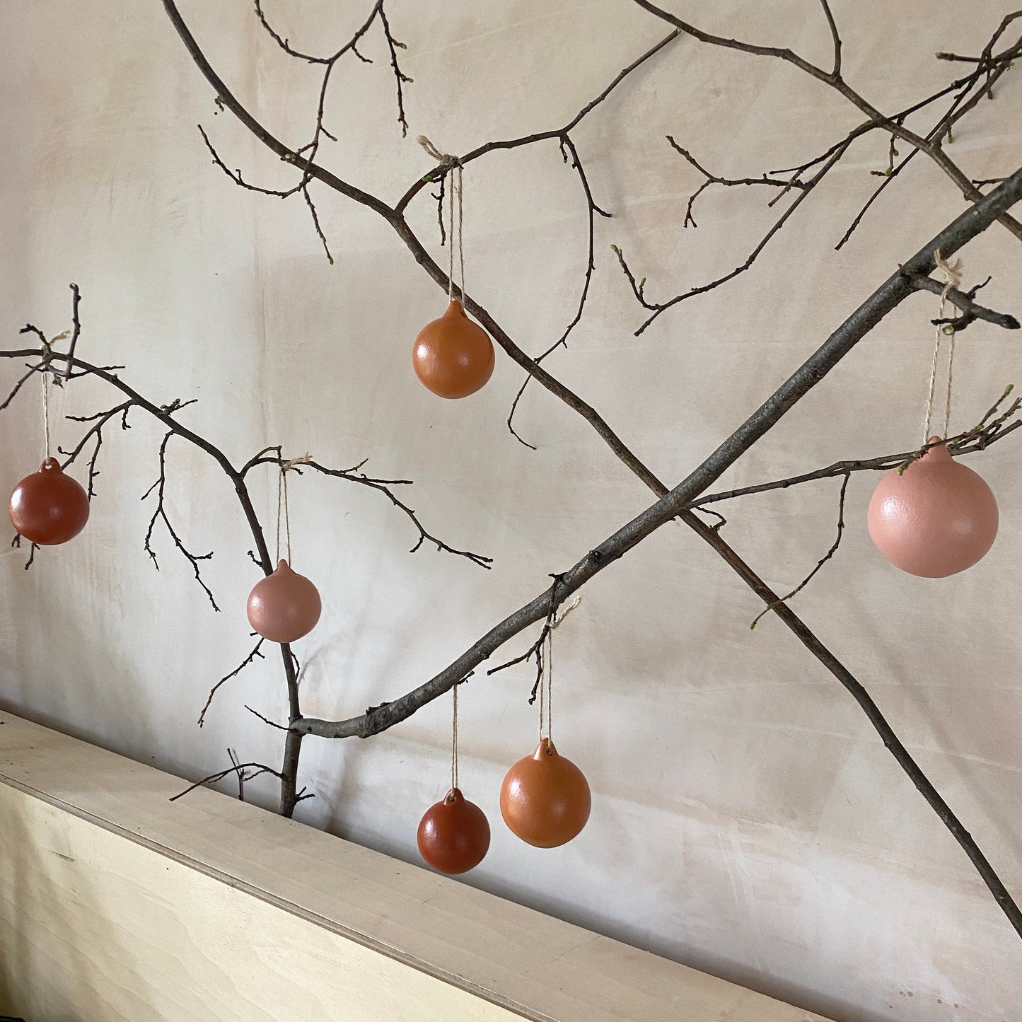 Set of 6 Warm Ceramic Baubles - Ceramic Ornament - Christmas Tree Decoration - Autumn Fall - Hand Painted - Pink Baubles - Red Baubles - 6cm