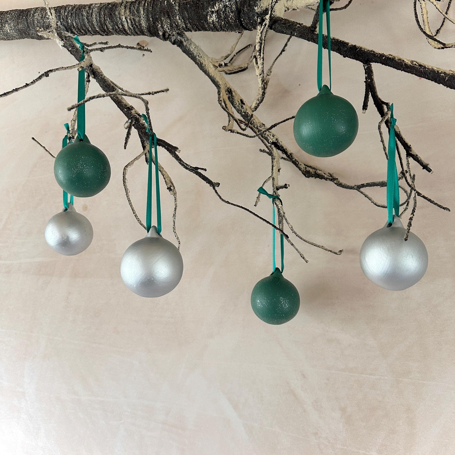 Set of 6 baubles - Christmas Decoration - Green Bauble - Bauble Set - Silver Xmas Decor