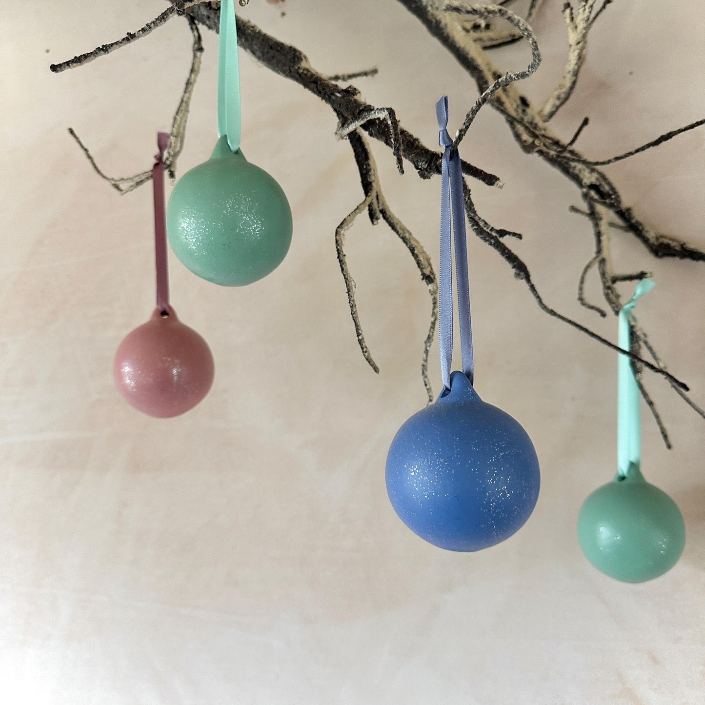 Set of 6 Baubles - Colourful Bauble Set - Tree Ornament - Christmas Ball