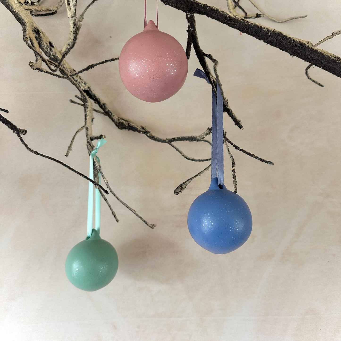 Set of 6 Baubles - Colourful Bauble Set - Tree Ornament - Christmas Ball