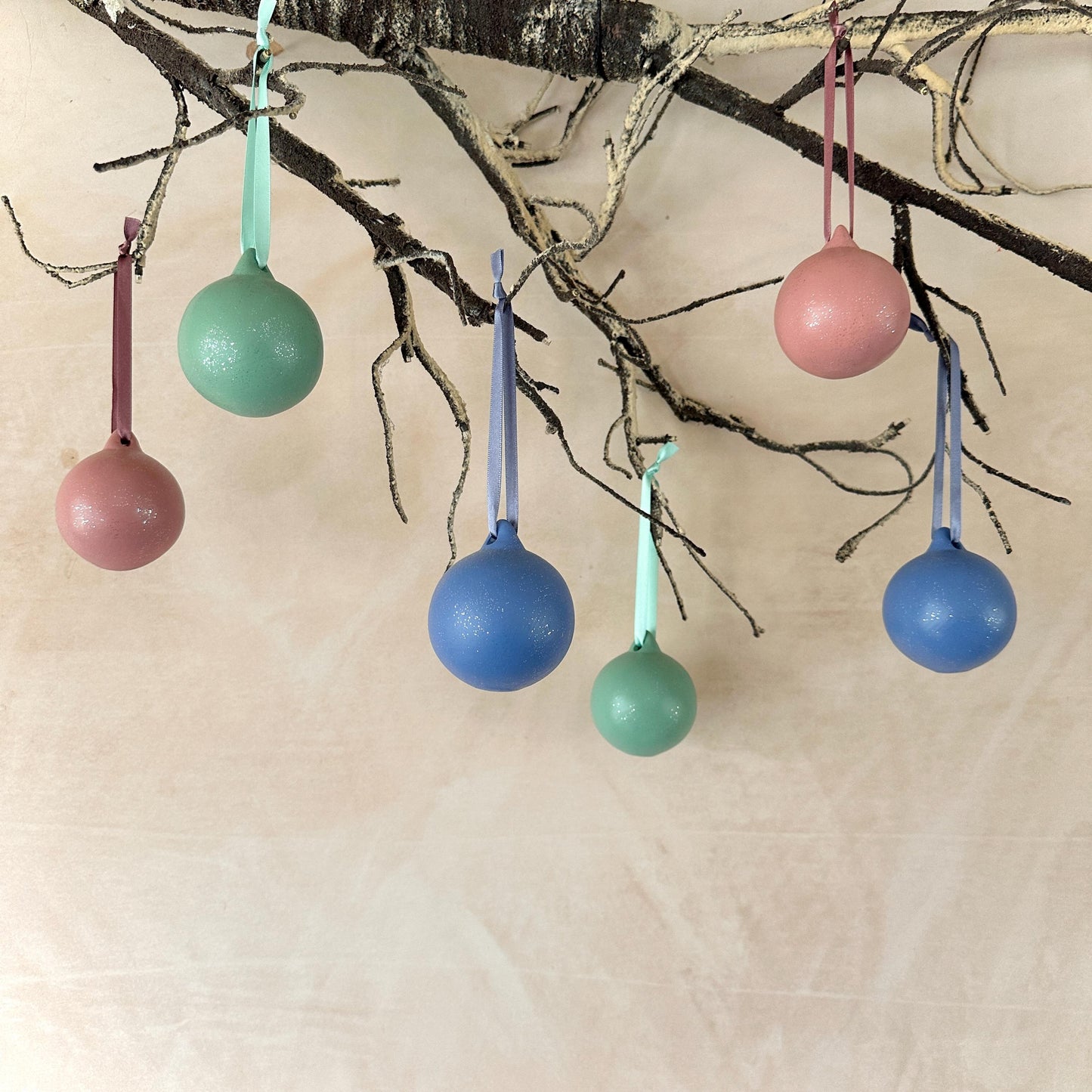 Set of 6 Baubles - Colourful Bauble Set - Tree Ornament - Christmas Ball