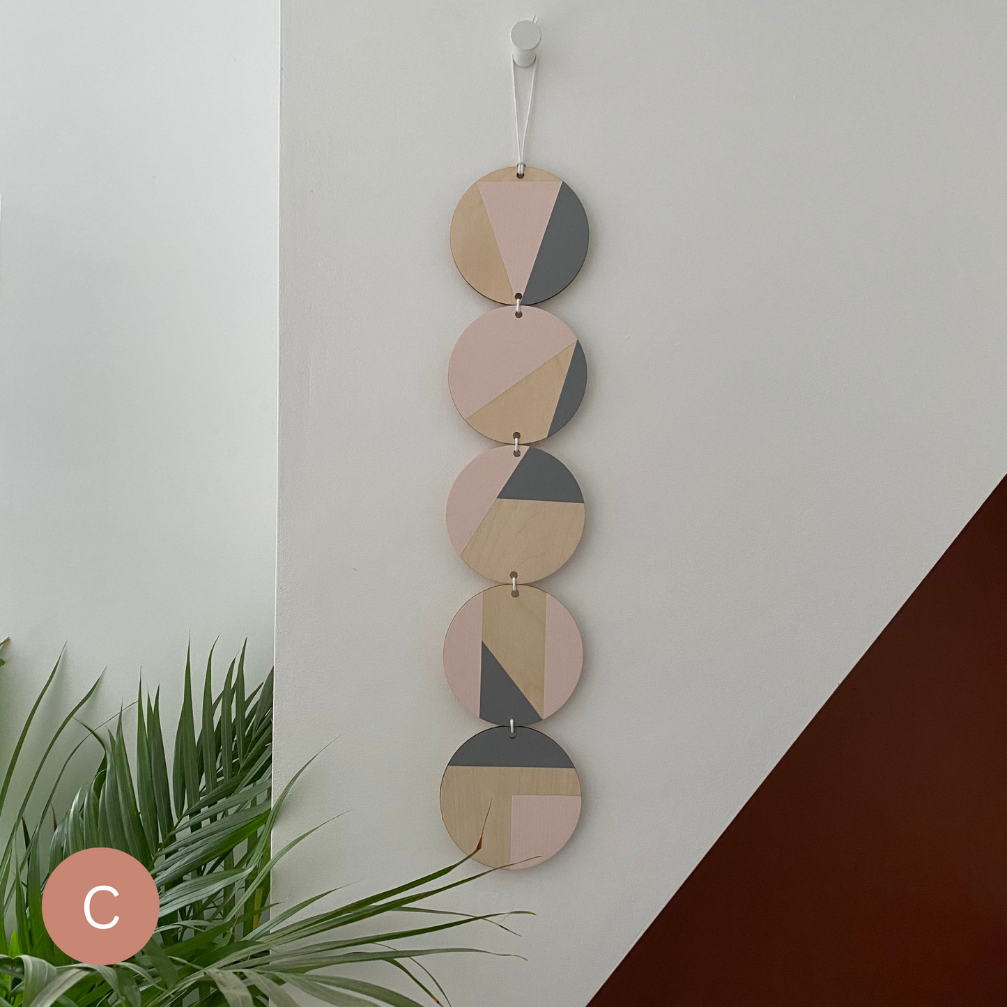 5-Tier Small Wooden Retro Wall Hanging