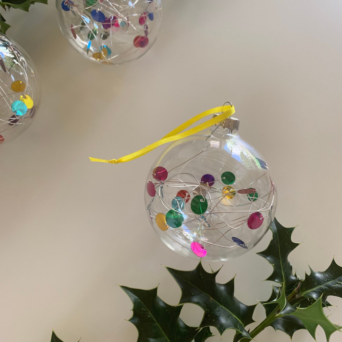 6 Sequin Rainbow Baubles - Glass Ornament - Christmas Tree Decoration - Clear Glass Xmas - Hand tied Sequins - Multicoloured - 7cm